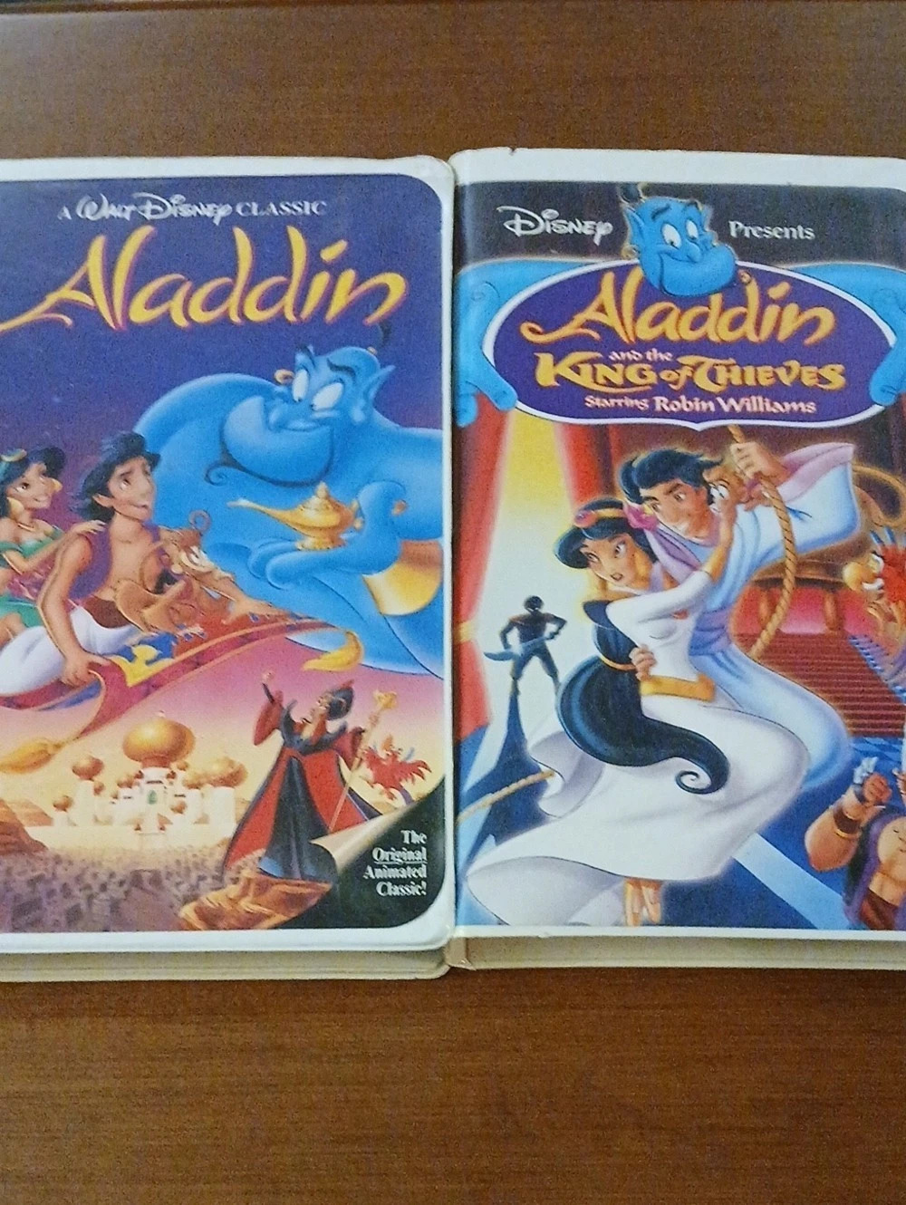 2 Vintage Disney Aladdin / Aladdin and the King of Thieves VHS Tape Set